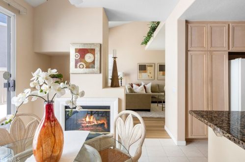 2375 Cascade, Tustin CA exterior