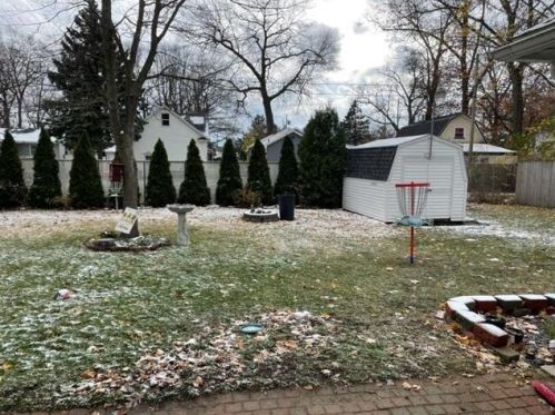 2367 Philo Ave, Meskegon MI 49441-1364 exterior