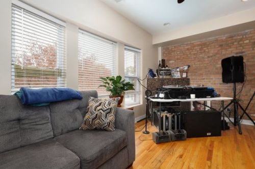 4856 Indiana Ave, Chicago, IL 60615-1124