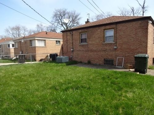 14320 Dobson Ave, Dolton IL 60419-2707 exterior