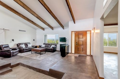 4701 Camino Gacela, Tucson AZ  85718-6813 exterior