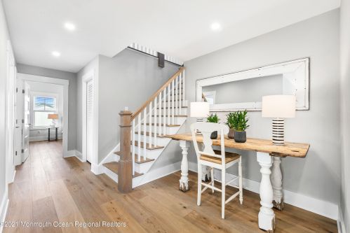 170 Osborne Ave, Point Pleasant Beach NJ  08742-4624 exterior