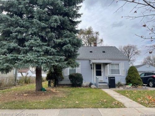 4994 Polk St, Dearborn Heights, MI 48125-2942