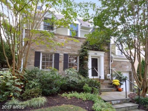 2926 Tennyson St, Washington, DC 20015-2230