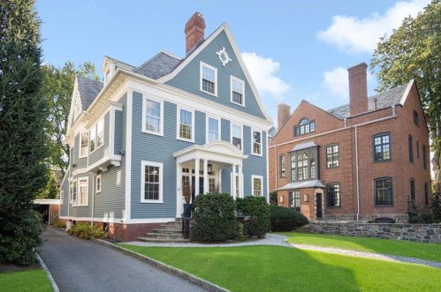 39 Orch Ave, Providence RI 02906-5514 exterior