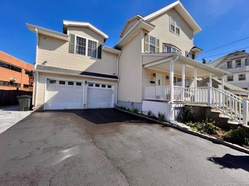 94 Day St, Norwalk, CT 06854-3734