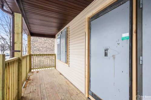 120 Karlov Ave, Chicago, IL 60624-2698