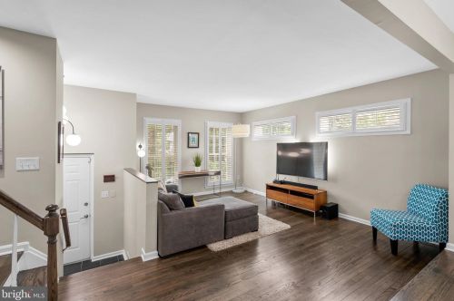 2317 37th St, Washington DC  20007-1834 exterior