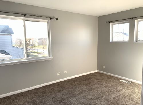 6601 Old Plank Blvd, Matteson IL 60443-1696 exterior