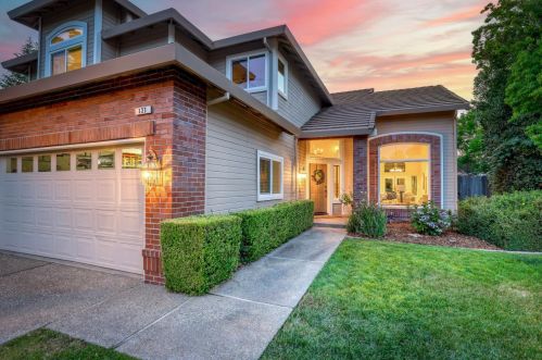 127 Conductor Way, Folsom CA 95630-8022 exterior