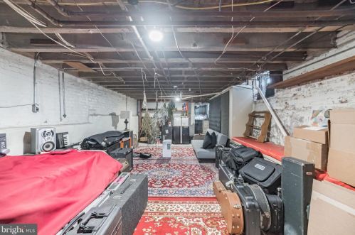 2346 Cumberland St, Philadelphia PA 19132-4119 exterior