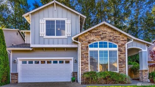 6200 7 Ct, Seattle WA  98057-3943 exterior