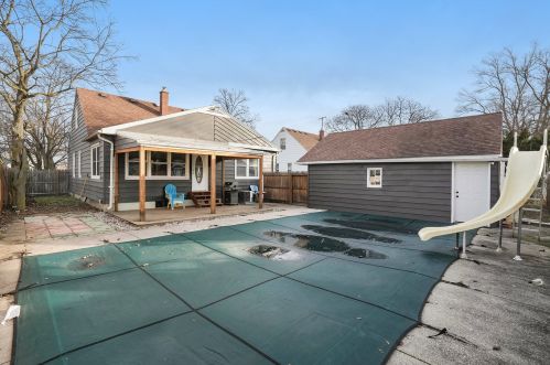 1036 Cricklewood St, Wyoming MI  49509-2843 exterior