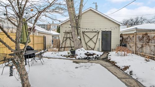 3244 Monticello Ave, Chicago IL 60618-6614 exterior