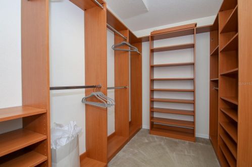 18245 Collridge Dr, Tampa FL 33647-2911 exterior