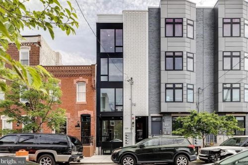 1339 20th St, Philadelphia PA  19146-4642 exterior