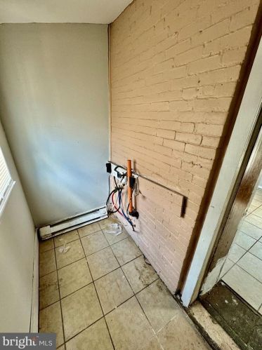 3206 2nd St, Philadelphia PA  19140-5802 exterior