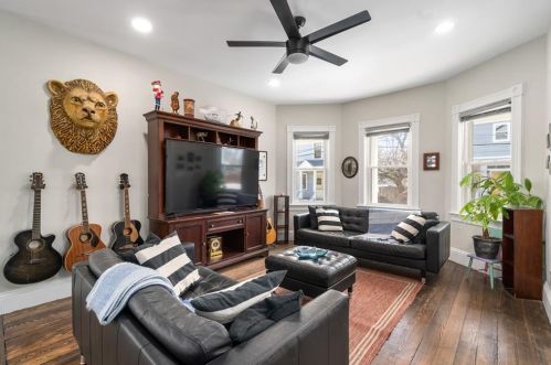 61 Tucker Ave, Providence RI  02905-3314 exterior