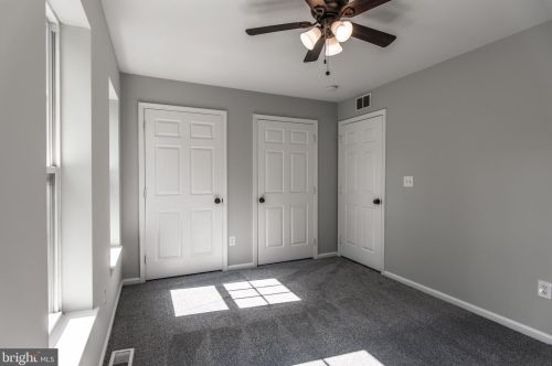 1915 Franklin St, Philadelphia PA 19122-2015 exterior