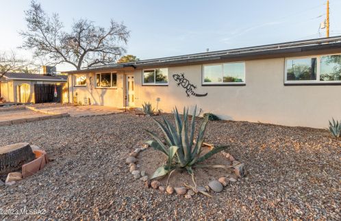 8051 Malvern St, Tucson AZ  85710-4238 exterior