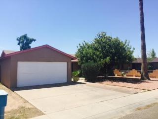 2626 50 Ln, Phoenix AZ  85035-2017 exterior