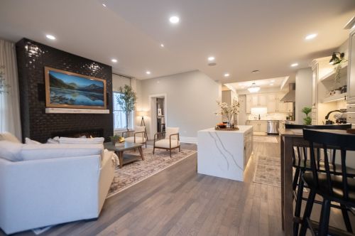 5532 Forbes Ave, Pittsburgh PA  15217-1126 exterior