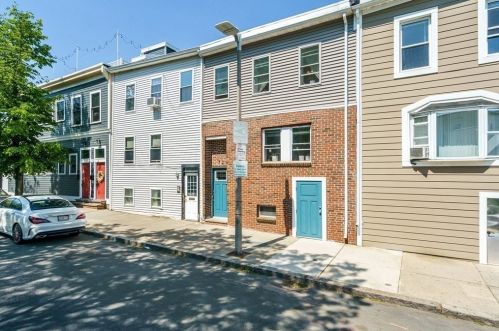 72 Cottage St, Boston MA exterior