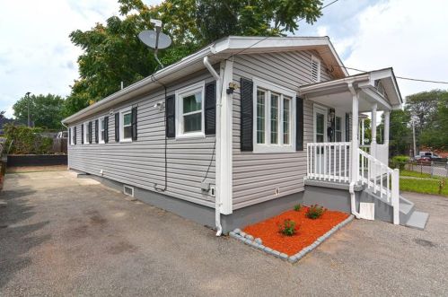 38 Berkshire St, Providence RI 02908-2503 exterior