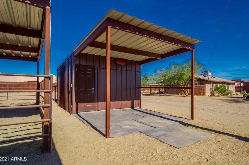 36425 10 St, Phoenix AZ 85085-7781 exterior