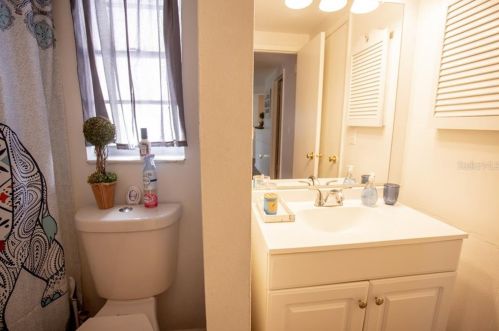 12617 Nicole Ln, Tampa FL 33625-6585 exterior