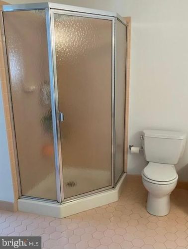 2301 Foxmeadow Cir, Limerick PA 19468-1566 exterior