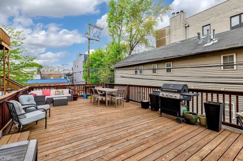 1656 Augusta Blvd, Chicago IL  60622-3806 exterior