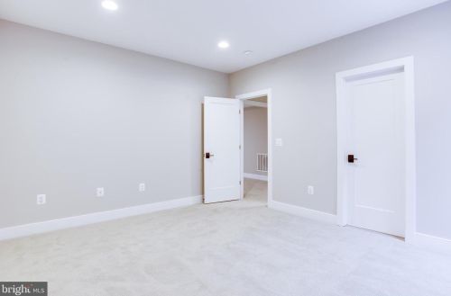 1978 Kirby Rd, Mc Lean VA 22101-5326 exterior