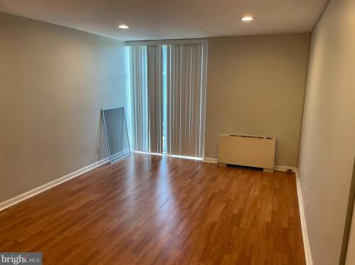 3600 Conshohocken Ave, Philadelphia PA 19131-5363 exterior