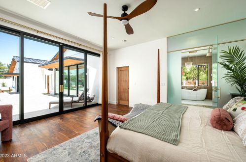 5812 44th Pl, Phoenix AZ  85040-4056 exterior