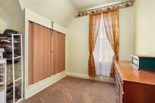 4047 Drake Ave, Chicago IL 60659-3207 exterior