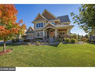 2458 Fieldstone Curv, Saint Paul MN  55129-6209 exterior