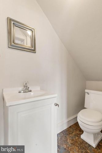 101 Elkinton Ave, Chester PA 19013-5030 exterior