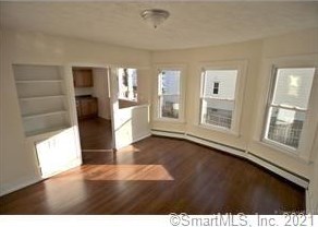 469 East St, New Britain CT 06051-2404 exterior