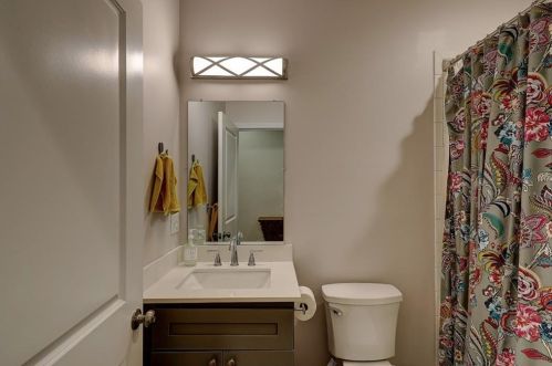 7 Mount Hope Ave, Providence RI  02906-1626 exterior