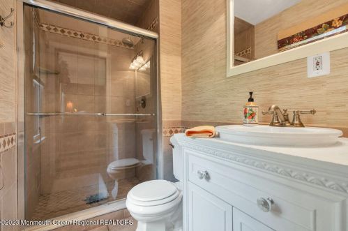 330 Chandler Rd, Jackson Twp NJ 08527-4322 exterior