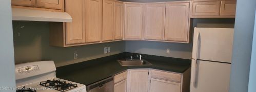 176 Harlequin Glade, Berkeley Township NJ 08721-1394 exterior