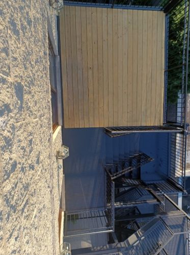 2033 Crystal St, Chicago IL 60622-3140 exterior