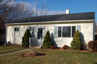 6412 Morgan Ave, Milwaukee, WI 53220-1318