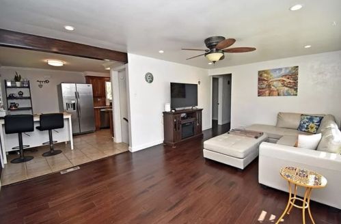 216 Mira Ave, Pittsburgh PA  15227-3210 exterior