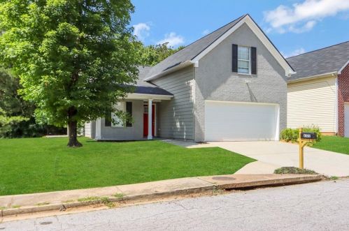 6322 Klondike River Rd, Lithonia GA  30038-4268 exterior