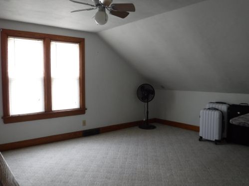 1108 Hamilton St, Manitowoc WI 54220-5230 exterior