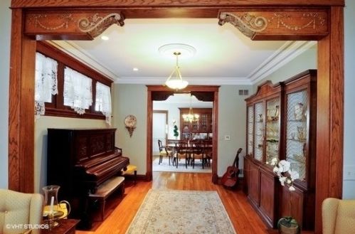 4018 Hamlin Ave, Chicago IL 60655-4013 exterior