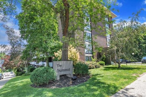 420 Chestnut St, Pittsburgh PA  15202-2519 exterior