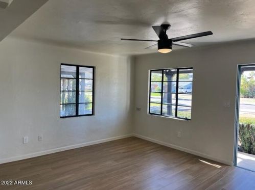 2041 16 Ave, Phoenix AZ 85021-5411 exterior